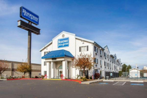 Rodeway Inn & Suites Nampa